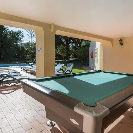 Amarela Holiday home