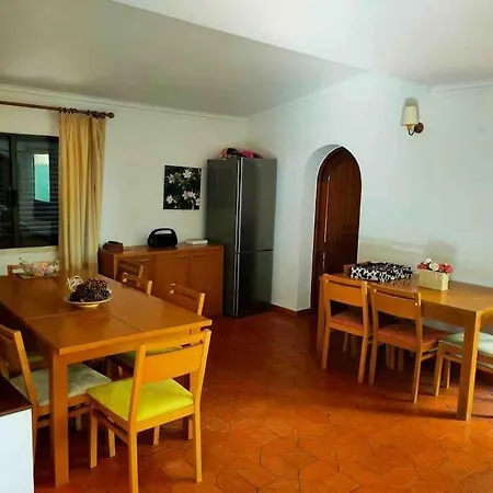 Casa de Férias Amarela *