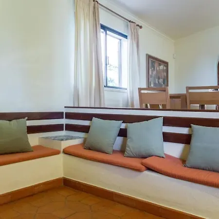 Amarela Casa de Férias Vilamoura