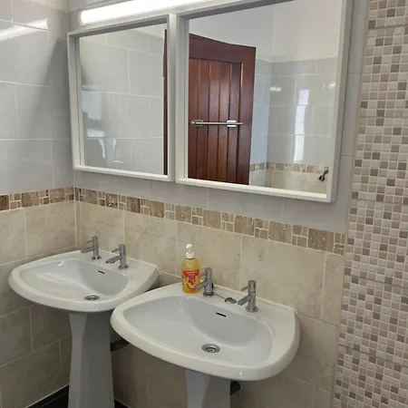 Amarela Casa de Férias