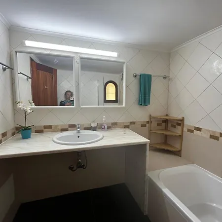 Amarela Holiday home