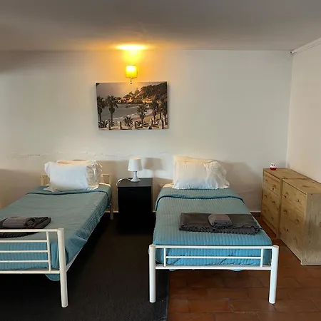 Amarela Casa de Férias