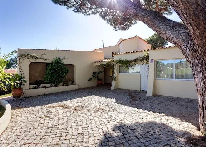 בית נופש Amarela וילהמורה