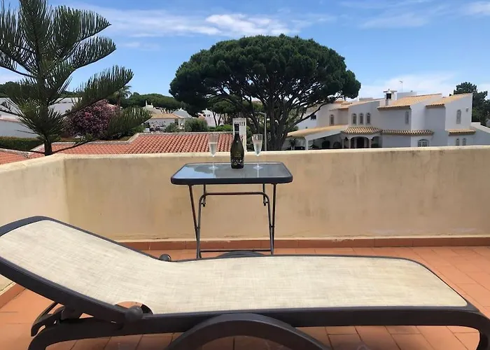 Amarela 度假居 维拉摩拉