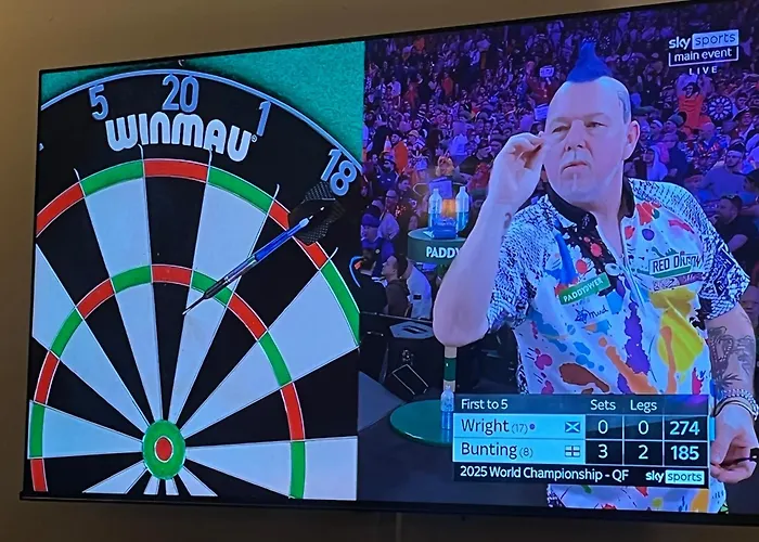 Amarela Βιλαμούρα